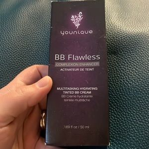 Younique tinted BB Cream bisque NwT